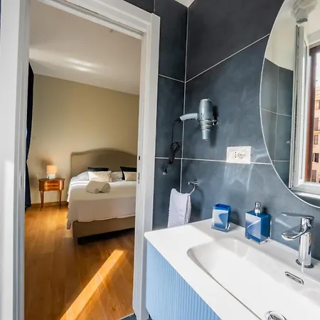 Mama Luxury 4* Рим