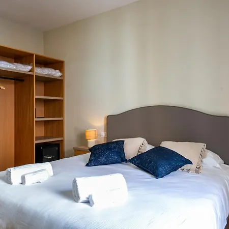 Mama Luxury 4*