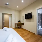 Pensión Mama Luxury 4*
