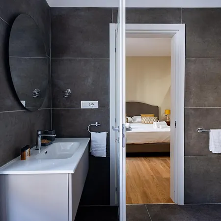 Mama Luxury Roma